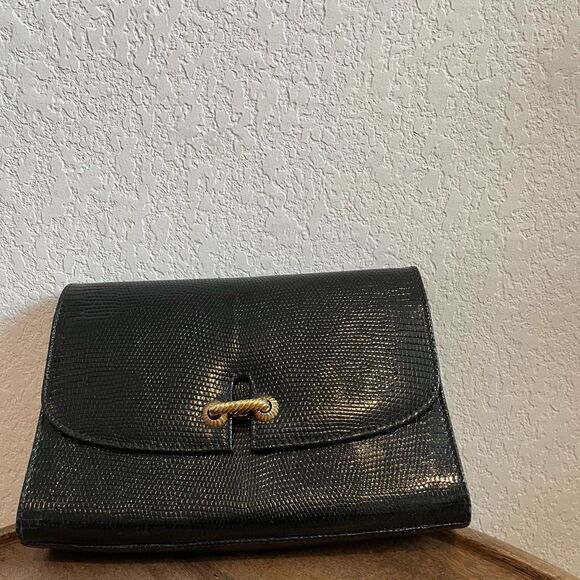 Gucci Vintage Black Embossed Leather Fold-Over Clutch Bag Purse Women's - Picture 2 of 9